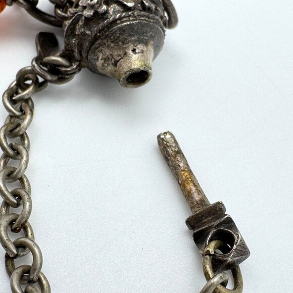 Qing Antique Chinese Silver Gourd Snuff Bottle Charm Coral Adornment Chain 20 g - Picture 6 of 16